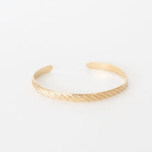 Load image into Gallery viewer, Handcrafted Jewelry-Gold Filled Rope Textured Bracelet
