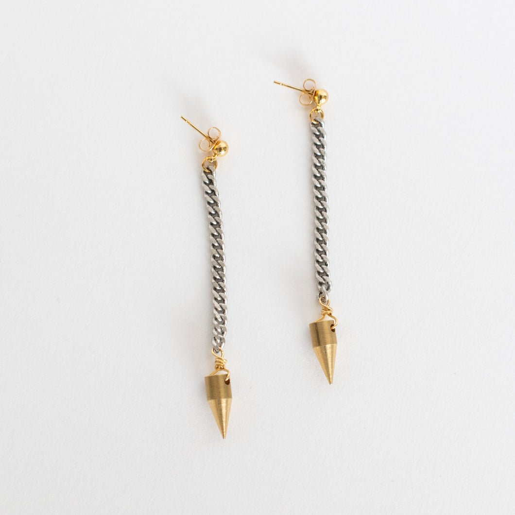 Brass Spike Post-Curb Chain