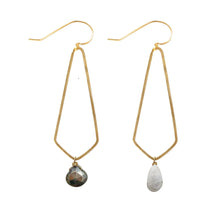 Load image into Gallery viewer, Brass Diamond Stone Earring
